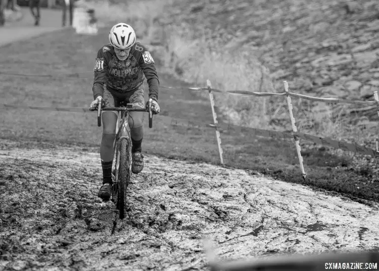 Fred Schmid, 84 years young, 2017 Cyclocross National Championships, Masters Men 70+. © A. Yee / Cyclocross Magazine