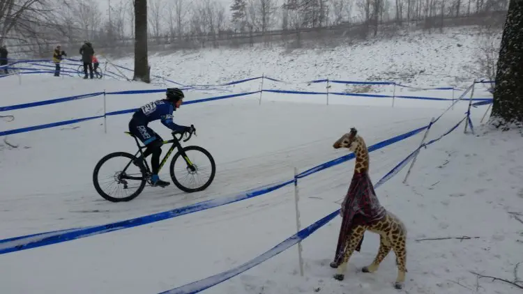 Melinda McCutcheon wins the 2017 Cyclocross National Championships, Singlespeed Women. © Cyclocross Magazine