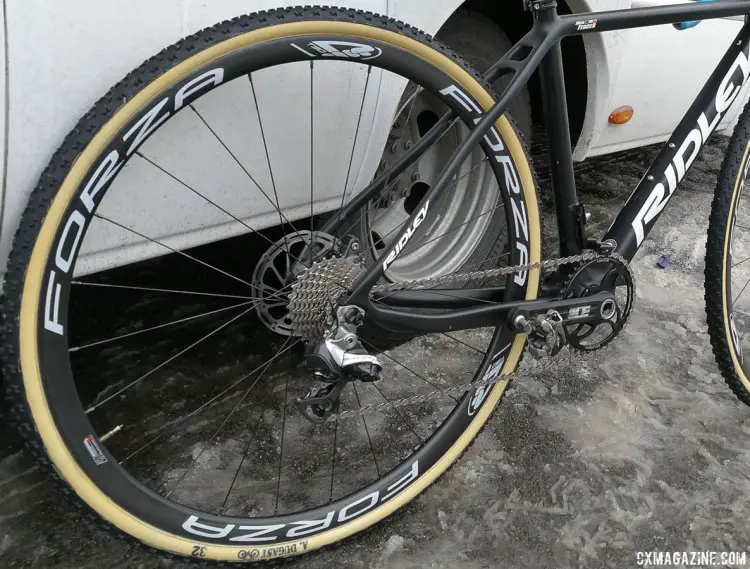 She's clearly got some wattage in the cottage: a 38T 1x chainring, and 11-28 cassette. 2017 Cyclocross World Championships bikes. © Cyclocross Magazine