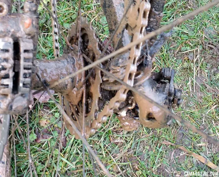 Properly lodged into the cassette. © Cyclocross Magazine