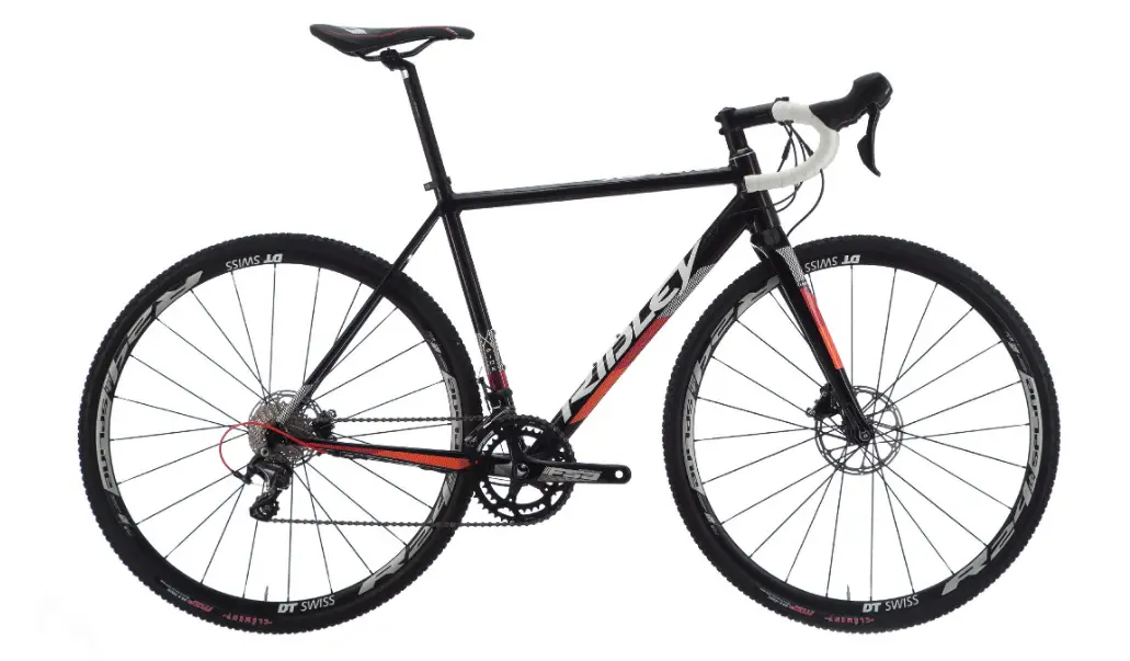 Ridley s X Ride Disc uses a 6061 alloy frame with internal cable