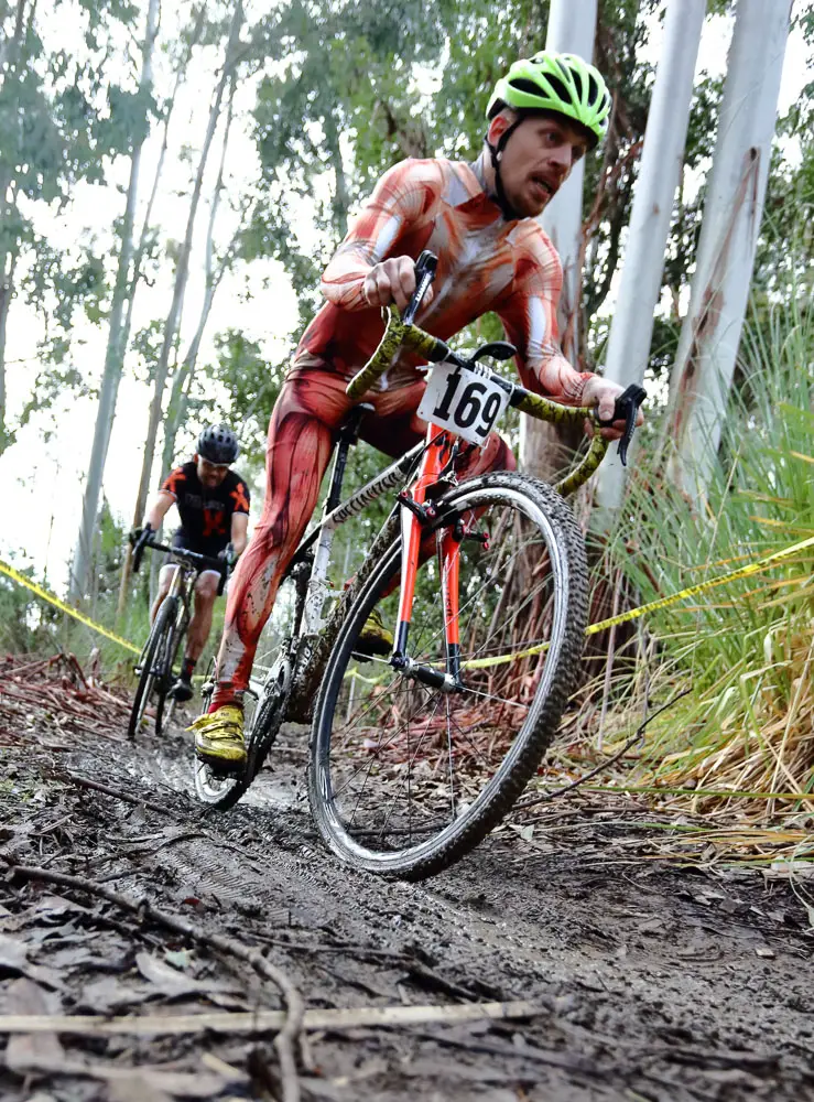 Skinsuits are clearly optional, muscles are not. Toby Smith, Rockville Bike Cyclocross Series, Solano Community College. © John Silva