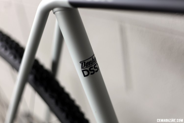 A close-up shot of the DSSX seat tube with the Donhou DSSX logo simply stated. NAHBS 2017. © C. Fegan-Kim Cyclocross Magazine