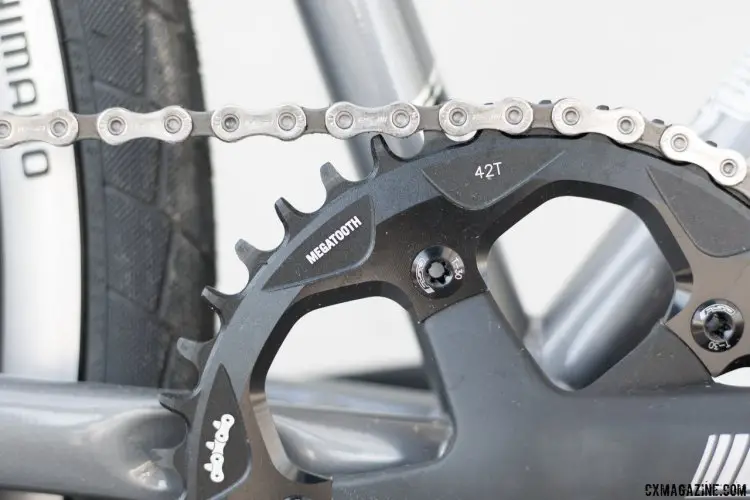FSA Megatooth 42t narrow/wide chainring pairs with an 1142 cassette