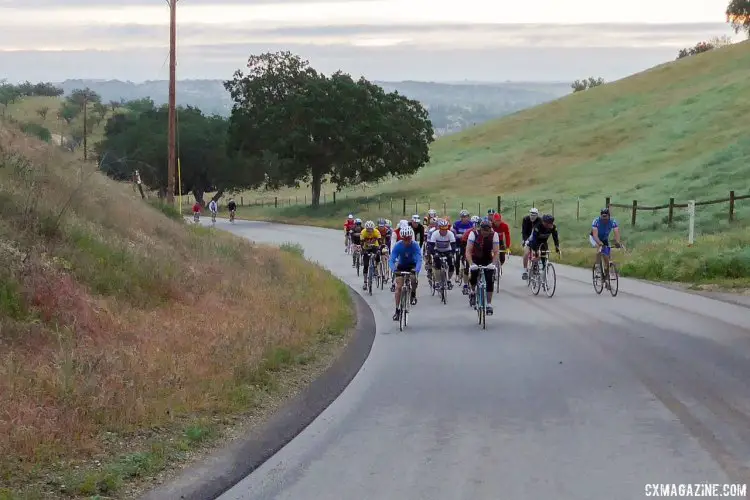 L'Eroica 2016 rolls out early, on pavement before the challenging dirt. © C. Lee / Cyclocross Magazine