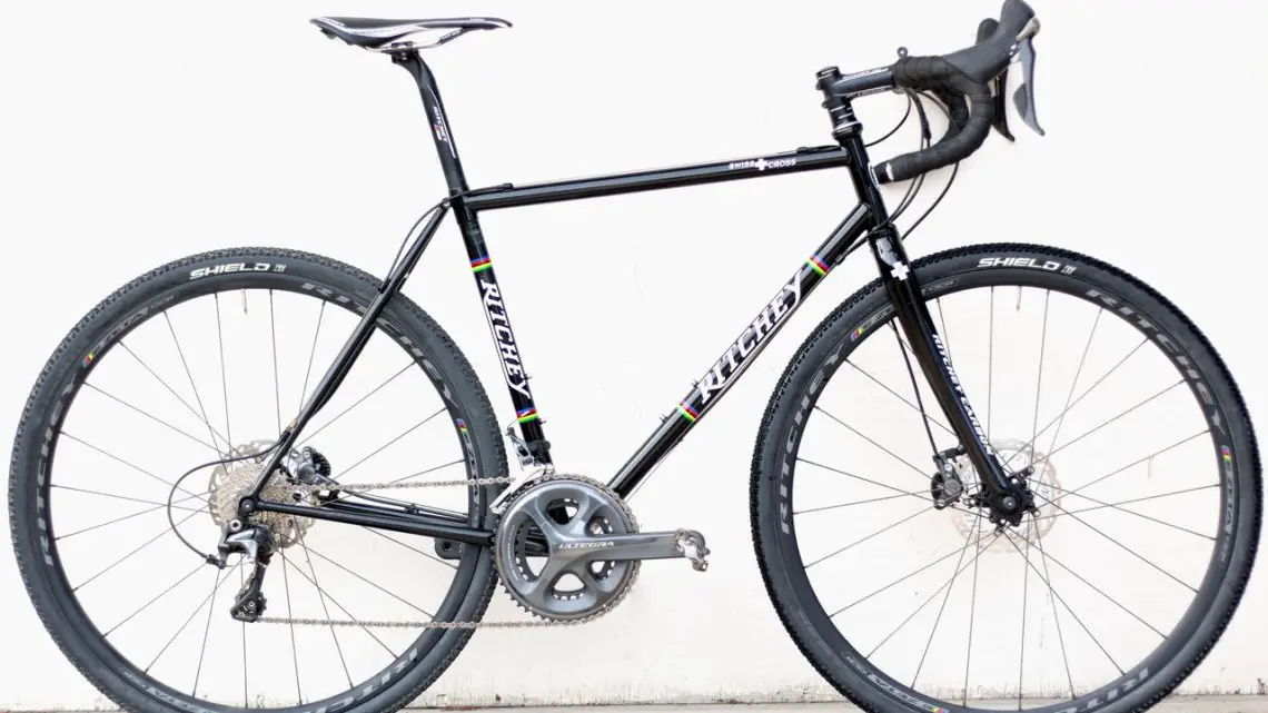 The Ritchey Swiss Cross has classic lines with the simple, thin tubes that only steel can provide. © Cyclocross Magazine