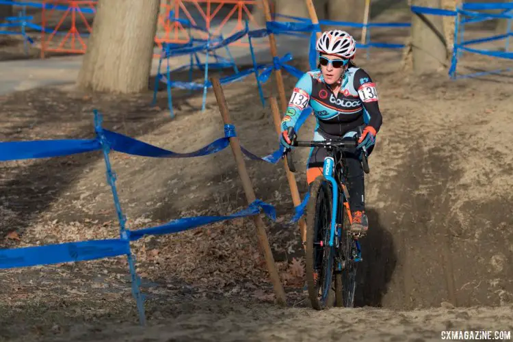 Sharon Sloan racing the Masters 40-44 women's race at the 2017 Cyclocross National Championships in Hartford. © Cyclocross Magazine