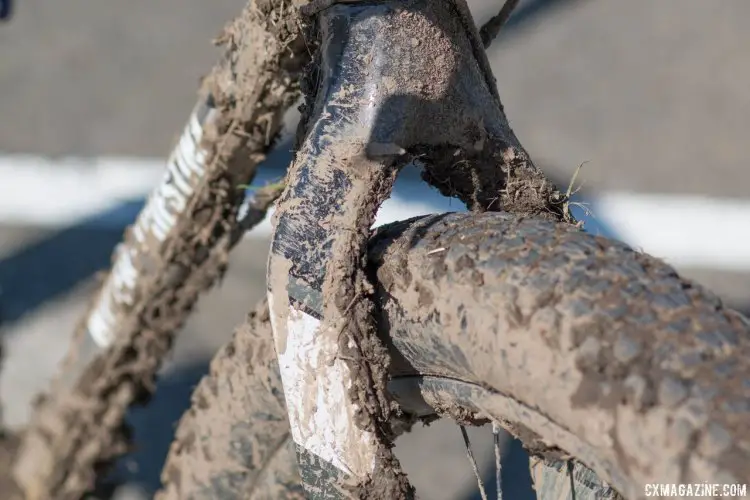 The fork offers ample vertical tire clearance, although on the sides it's tighter, making installing the front wheel easier when the tire is deflated. Wilier Triestina Jaroon + drop bar plus bike. © Cyclocross Magazine