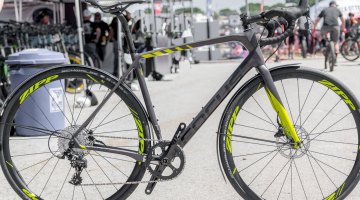 The SRAM Apex-equipped Focus Paralane Factory country road bike comes in just two sizes, and six build options. Surprisingly the SRAM Apex 1x model, at $3750, retails for $250 more than the Ultegra 2x option. © C. Lee / Cyclocross Magazine