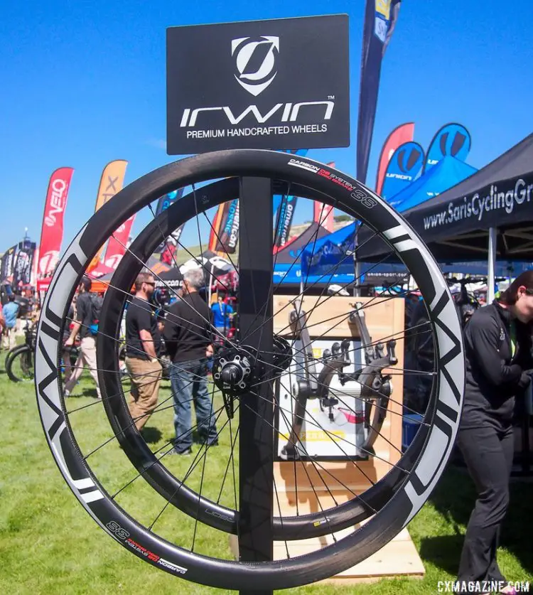 The Aon DX 38 is a tubeless ready clincher wheel, but there is also a tubular version available as well. 2017 Sea Otter Classic. © G. Kato / Cyclocross Magazine