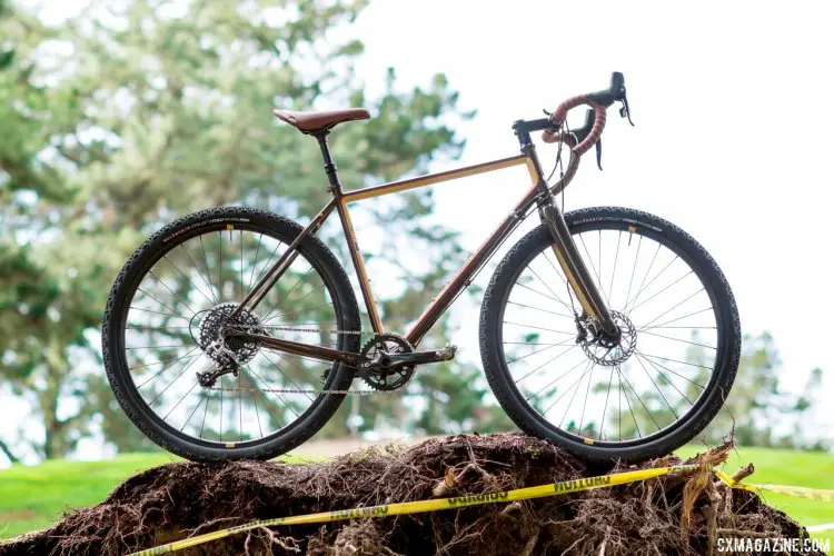 With a name like Stuntman, your rides can be in or outside of caution tape. 2017 Raleigh Stuntman. © Cyclocross Magazine