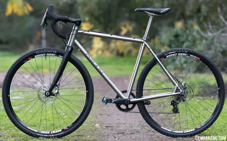 Dean Antero titanium cyclocross bike is ready for cyclocross, gravel, commuting or touring. © Cyclocross Magazine