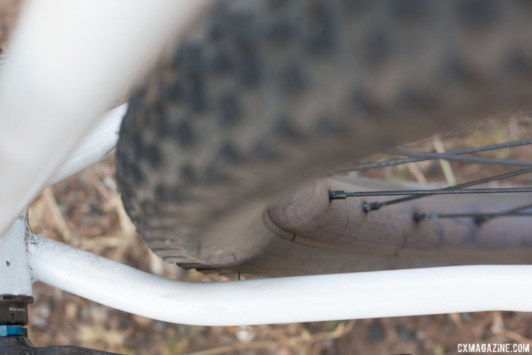 Falconer's steel drop bar mountain bike's chainstays are bridgeless and have room for 2.4" rubber. The non-drive side does not need to be crimped. Paul Camp 2017. © Cyclocross Magazine