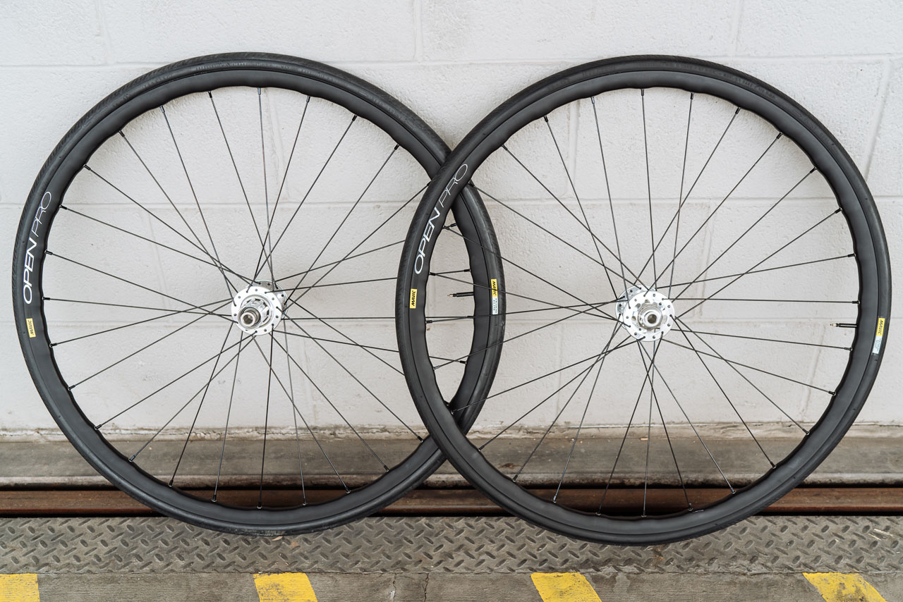 Mavic Rolls Out Xa Elite Tubeless Wheels Redesigned Open Pro Rim