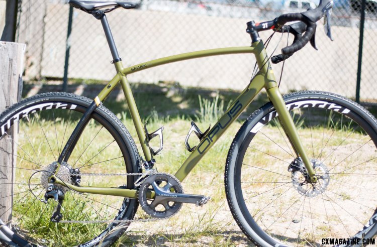 The Opus Bikes Spark 4 AE (Adventure Edition) features an alloy frame, carbon fork, disc brakes, Blackburn rack and full front and rear fenders. © Cyclocross Magazine