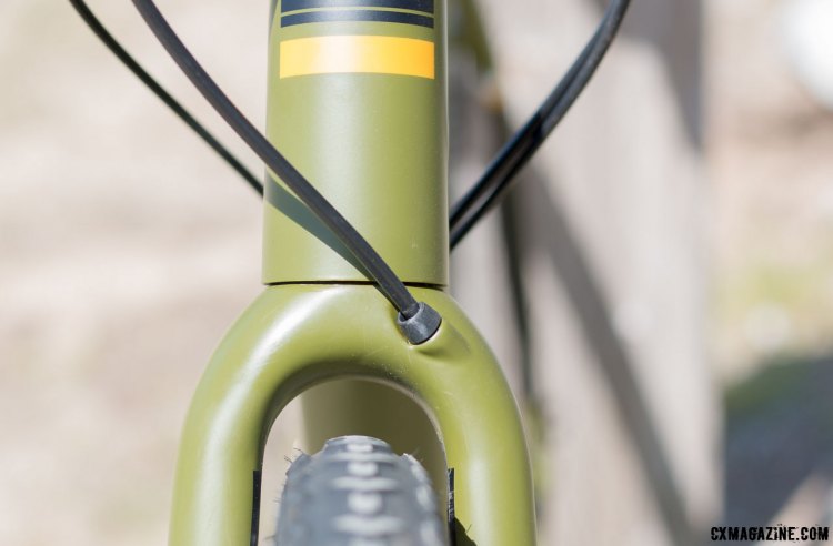 The carbon fork features internal cable routing for a clean look. © Cyclocross Magazine