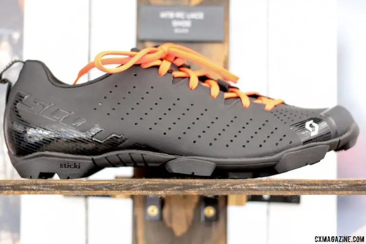 Scott MTB RC Lace shoe looks quite similar to the Giro Empire VR90 mtb lace shoe even in terms of the black/orange laces color combination, but the Scott retails for $100 less at $199. © Cyclocross Magazine