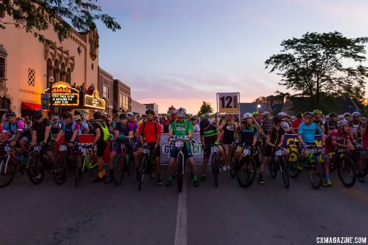 The start line of the 2017 Dirty Kanza 200 gravel race. © Christopher Nichols