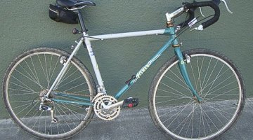 The geometry on the Sphinx was similar to Gary Fisher's 26" mountain bikes produced at that time. Gary Fisher Sphinx. © Steve O'Bryan