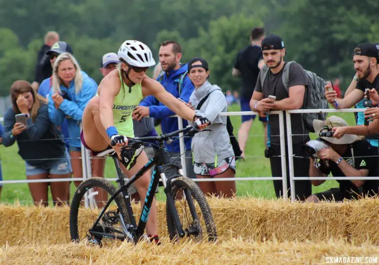 Cyclocross racing at the 2017 Crossfit Games. © Z. Schuster, Cyclocross Magazine