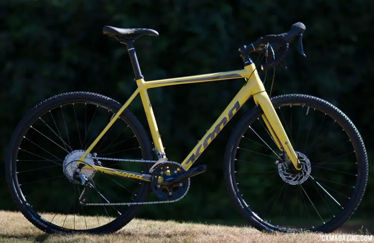 2018 Kona Jake the Snake offers an affordable, alloy version of the carbon cyclocross bikes, with the same geometry, but with rack and fender mounts and Shimano Tiagra 10-speed drivetrain and hydraulic disc brakes. © Cyclocross Magazine