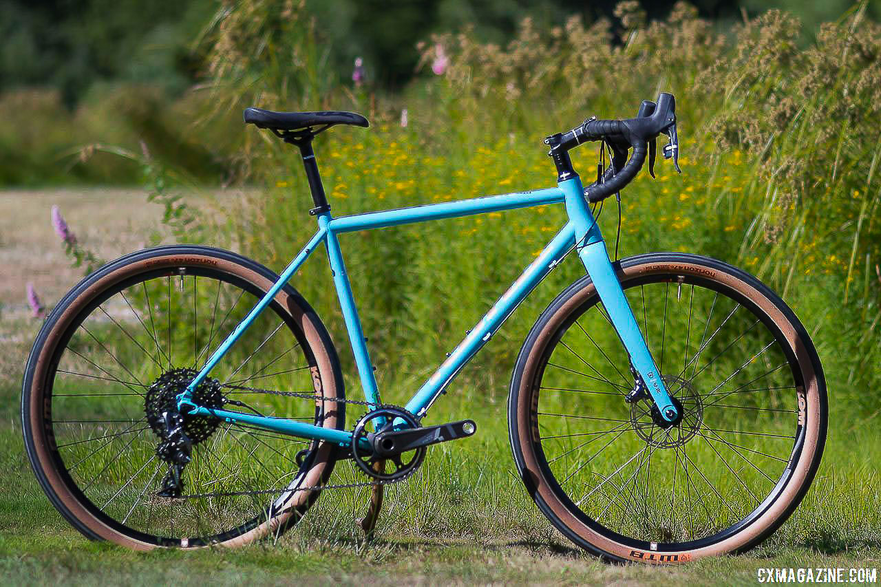 steel 650b gravel bike