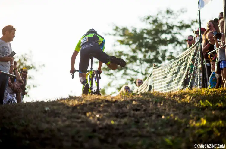 For 2017/2018, Garneau-Easton hops up to UCI Cyclocross Team status and joins forces with Renewed Cyclocross to form Garneau-Easton p/b Transitions LifeCare. © Cyclocross Magazine