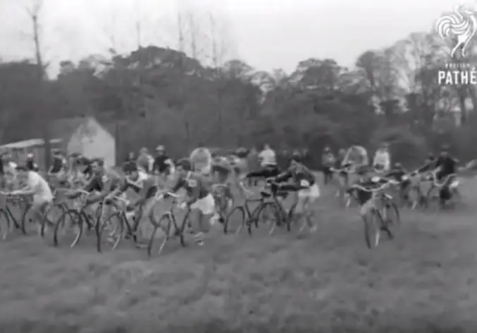 The Scout Cross began with a bizarre running start. photo: YouTube capture, British Pathe