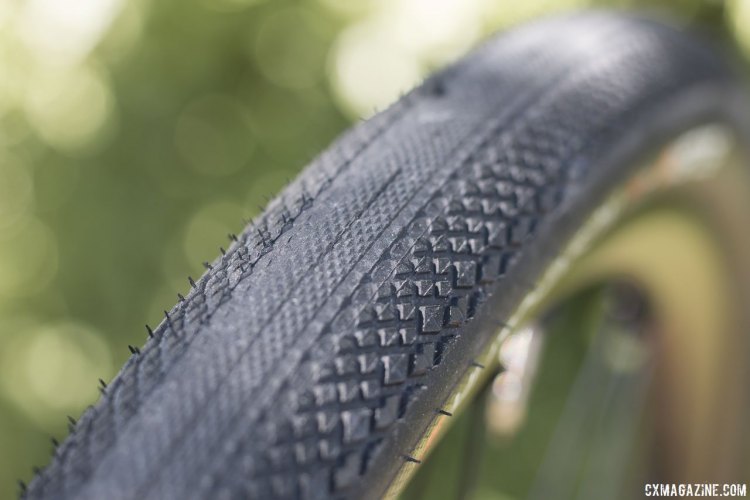 The Hutchinson Overide tubeless gravel tire provides more bite and cornering confidence on loose surfaces than a Maxxis Refuse or WTB Horizon. © Cyclocross Magazine