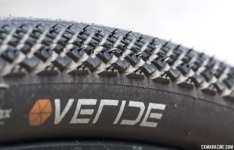 The Hutchinson Overide tubeless gravel tire comes in a 35mm width that should fit all cyclocross bikes, and might be the ideal tire for some pavement and mixed terrain training miles as well as gravel racing on smoother terrain or on bikes with limited tire clearance. © Cyclocross Magazine