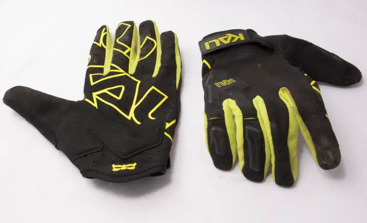 The Venture gloves are Kali Protectives' latest effort to protect more of your body and keep you riding. © Cyclocross Magazine