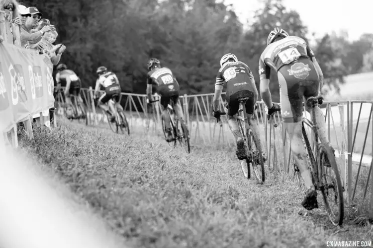 American Kerry Werner, surrounded by Europeans, on his way to 23rd. 2016 Jingle Cross cyclocross festival. © A. Yee / Cyclocross Magazine