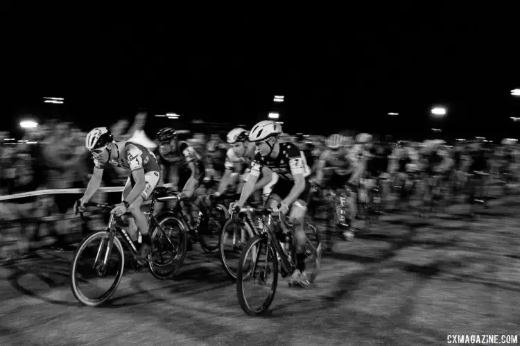 Sweeck and Haidet battle for the holeshot. 2017 CrossVegas Elite Men. © A. Yee / Cyclocross Magazine