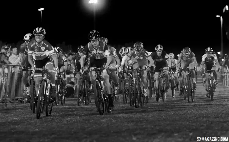 Caroline Mani (Van Dessel / Atom Wheels) leads Ellen Noble and the rest of the field for one final Vegas race for the holeshot. 2017 CrossVegas, Elite Women. © A. Yee / Cyclocross Magazine