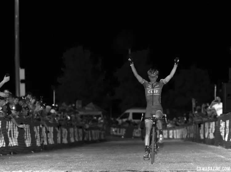 Katerina Nash (Clif Bar) brings home the final Vegas CrossVegas title. 2017 CrossVegas, Elite Women. © A. Yee / Cyclocross Magazine