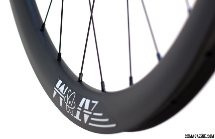 Atom Composites CR38 carbon tubular wheelset. © Cyclocross Magazine