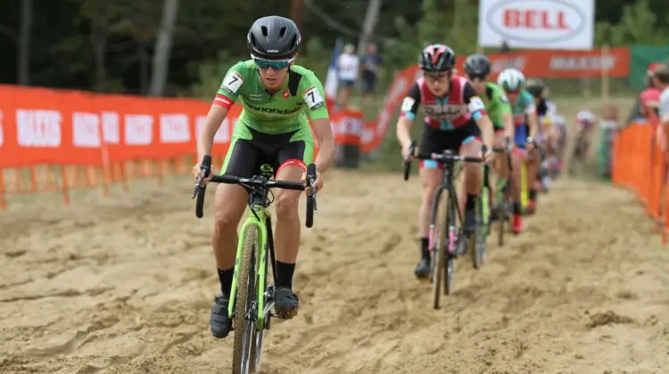 Kaitlin Keough charges through the sand early in the race. photo: David Mable / Cyclocross Magazine.