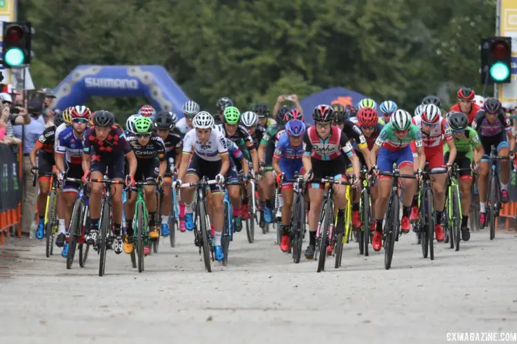 The women's 2017-18 UCI World Cup season kicks off at Jingle Cross in Iowa City. Photo by David Mable/Cyclcross Magazine.