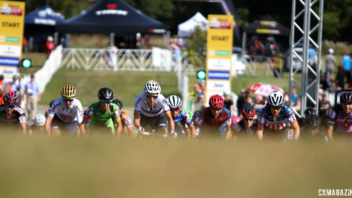 The elite women sprint up the first rise after the start of Friday's C2 race at Trek CX Cup. © D. Mable / cxmagazine.com