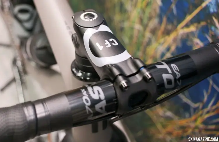 Rondo  stem and Easton EA70AX adventure handlebars. The Rondo Ruut CF1 carbon gravel bike. Interbike 2017 © Cyclocross Magazine