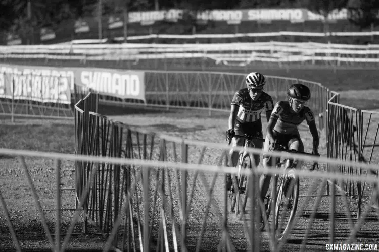 2017 Jingle Cross Day 1 UCI C1, Elite Women. (Friday Night) © A. Yee / Cyclocross Magazine