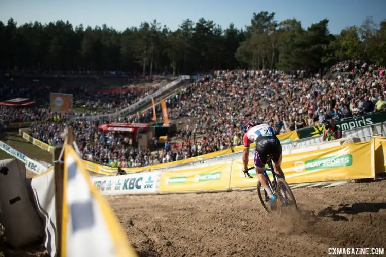 Matheiu van der Poel descend into De Kuil, en route to another victory. Wout van Aert took another second-place finish at Zonhoven. Maud Kaptheijns ran away to victory in Zonhoven. 2017 Superprestige Zonhoven. © B. Hamvas / Cyclocross Magazine