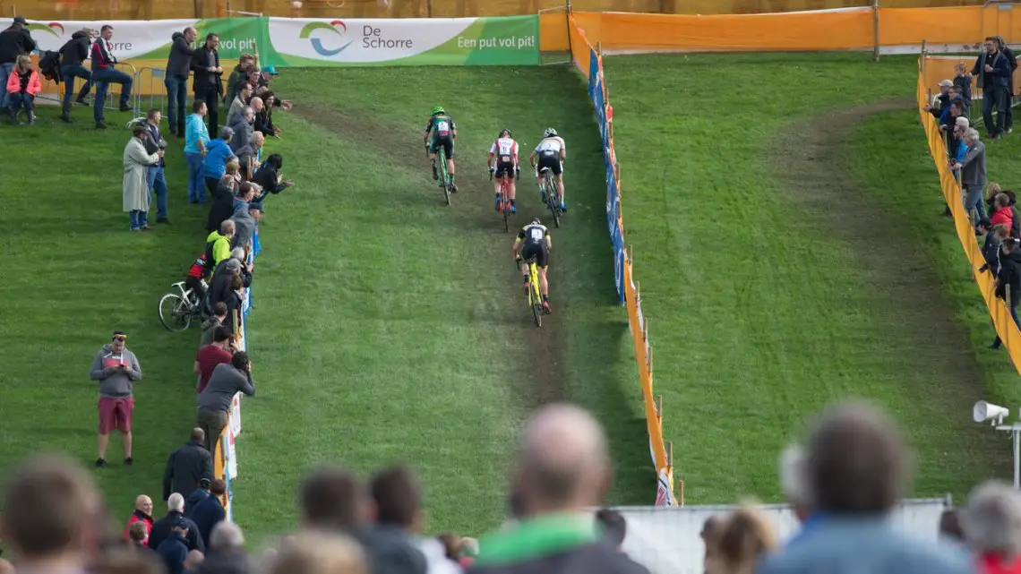 The leading four: Kaptheijns, Cant, Worst and Van Loy. Cyclocross Superprestige #3 - Boom, BEL, Elite Women's race. © Balint Hamvas / Cyclocross Magazine