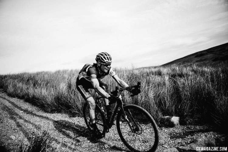 A rider prepares to transition from gravel to a set of stone steps on the Whernside decent. 2017 Three Peaks Cyclocross. © D. Monaghan / Cyclocross Magazine
