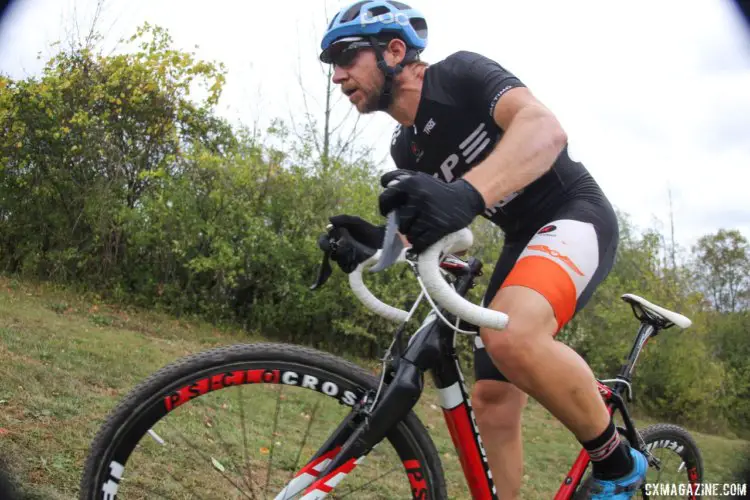 PJ Cavoto takes on the Kill'n Hill. 2017 Grafton Pumpkin Cross. © Z. Schuster / Cyclocross Magazine
