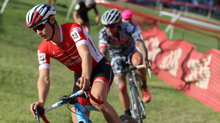 Lance Haidet and Anthony Clark jockeyed for position throughout Saturday's race. Anthony Clark wins 2017 WSCXGP Day 1. © V. Sama / Cyclocross Magazine