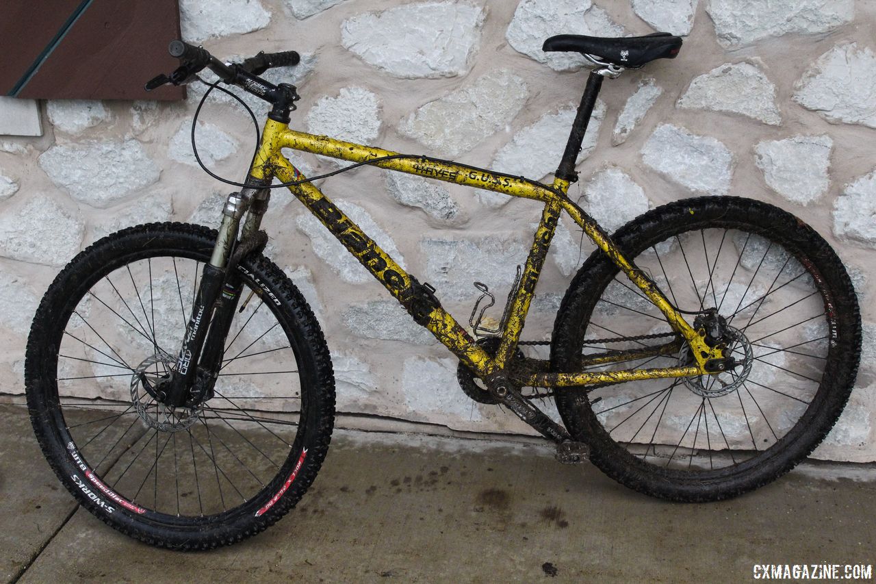 Run what ya brung. 2017 Grafton Pumpkin Cross. © Z. Schuster / Cyclocross Magazine Cyclocross