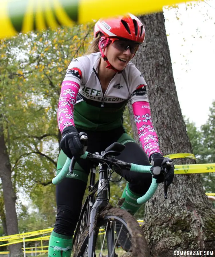 Wendy Boehm appears to be enjoying her muddy weekend. 2017 Fitcherona Cross Omnium - McGaw Park. © Z. Schuster / Cyclocross Magazine