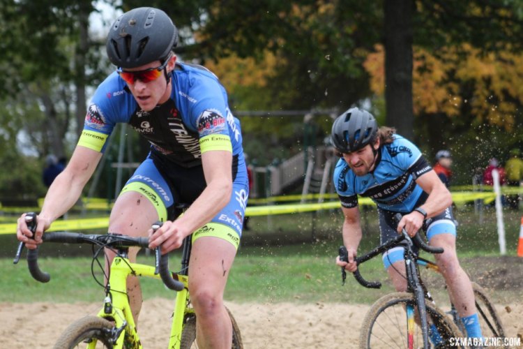 Ben Senkerik stays focused while Kyle Russ struggles to stay upright. 2017 Fitcherona Cross Omnium - McGaw Park. © Z. Schuster / Cyclocross Magazine