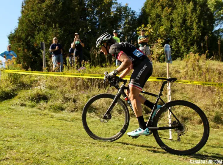 As she often does, Feldhausen felt at home on the climbs. 2017 Flyover Silver Creek. © Z. Schuster / Cyclocross Magazine